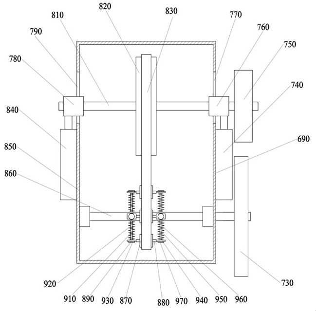 A descending loading conveying device with a reducer