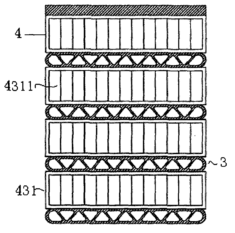 Heat exchanger and flat heat-exchanging tube