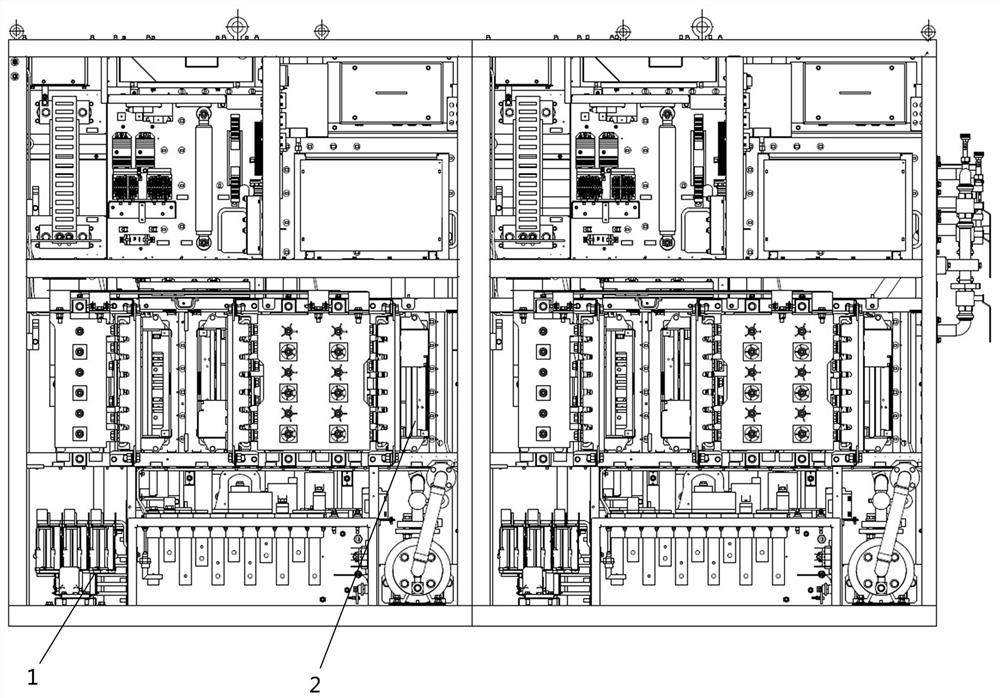 High-power permanent-magnet direct-drive freight locomotive traction converter