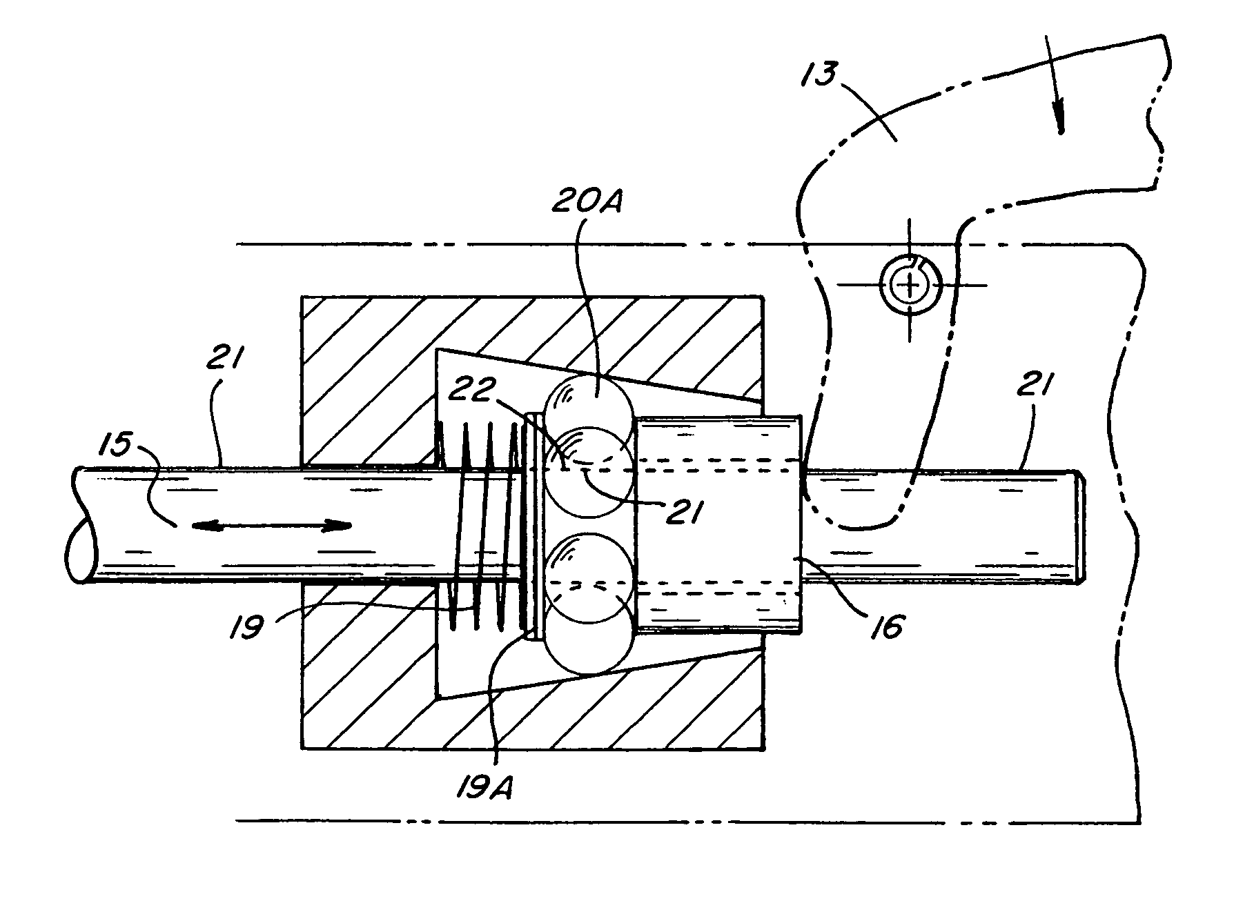 Automatic sizing one-handed locking pliers