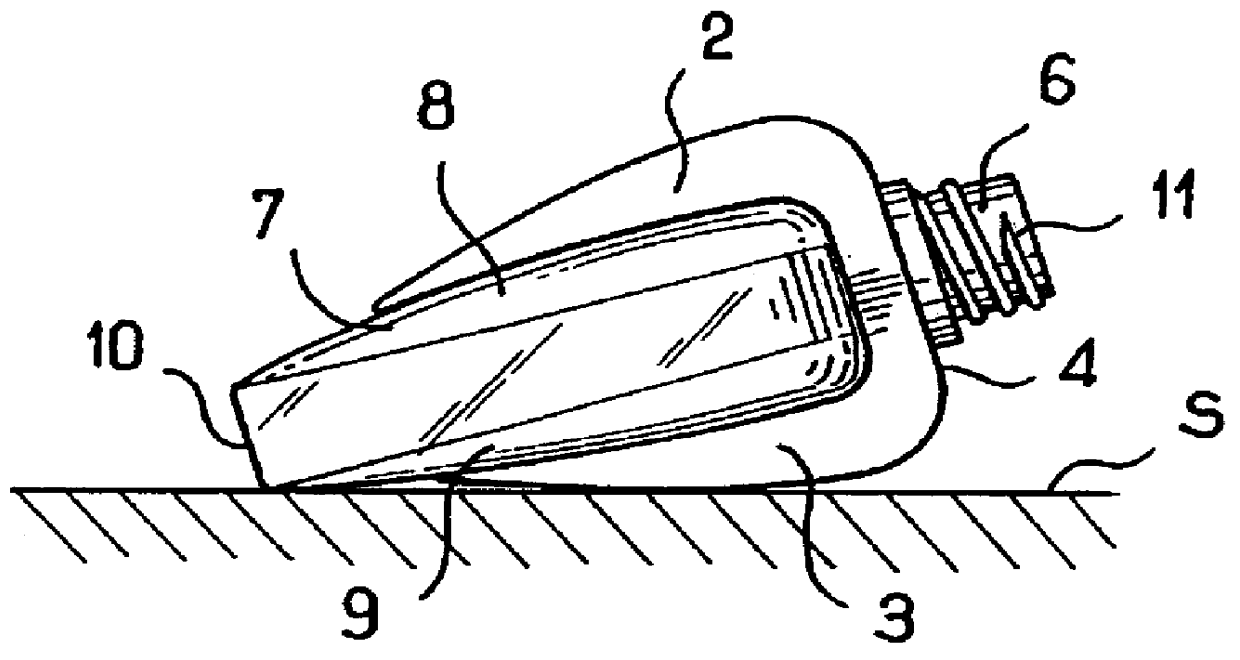 Receptacle including an anti-spill piece, and an anti-spill piece