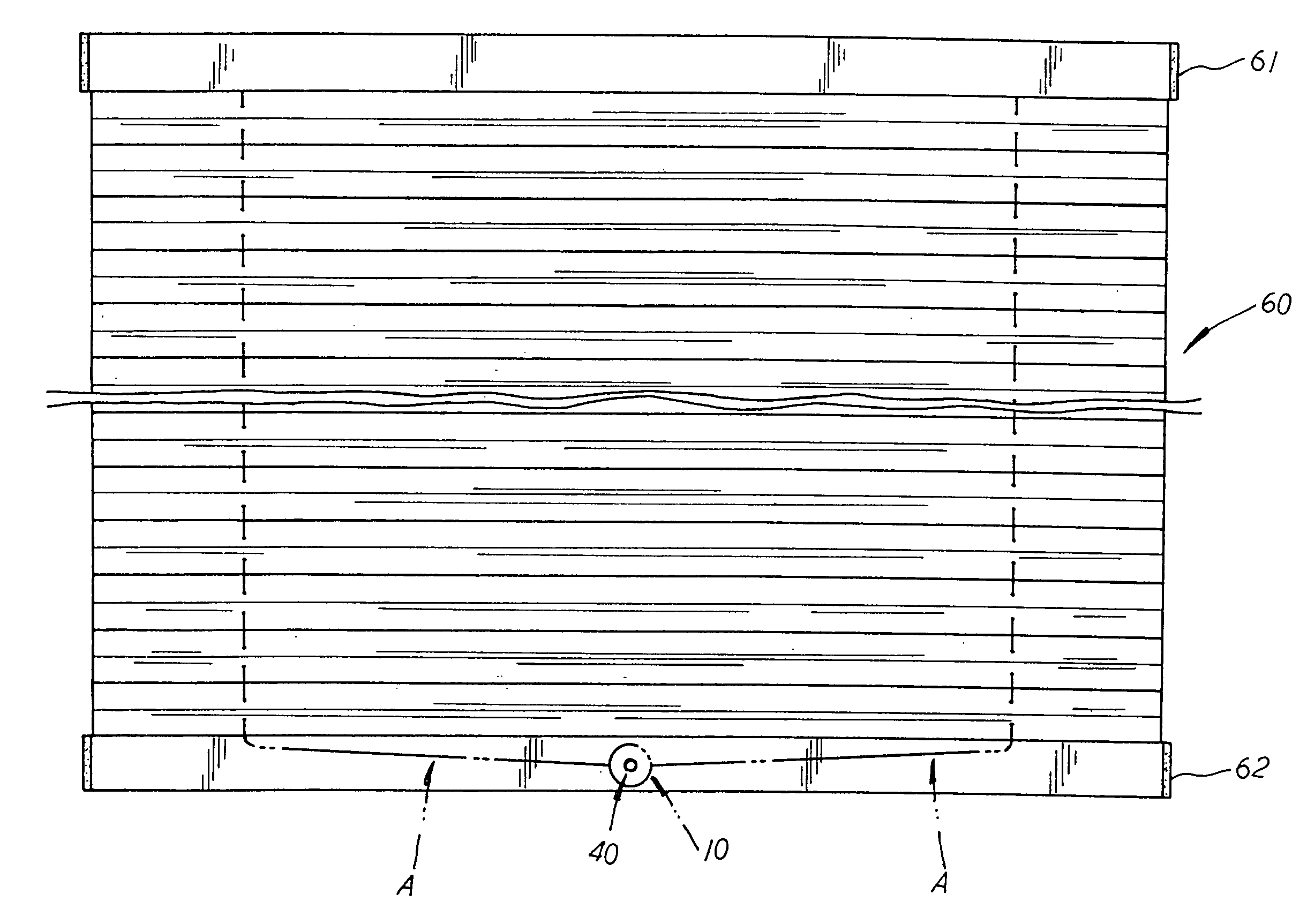 Non pull cord operated blind structure