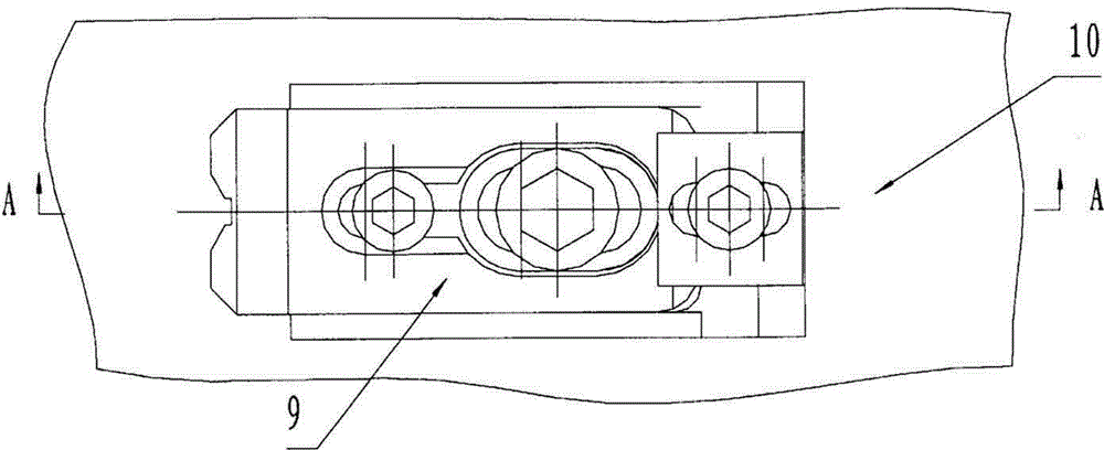 A lateral thruster and positioning method for machining aircraft thin-walled parts