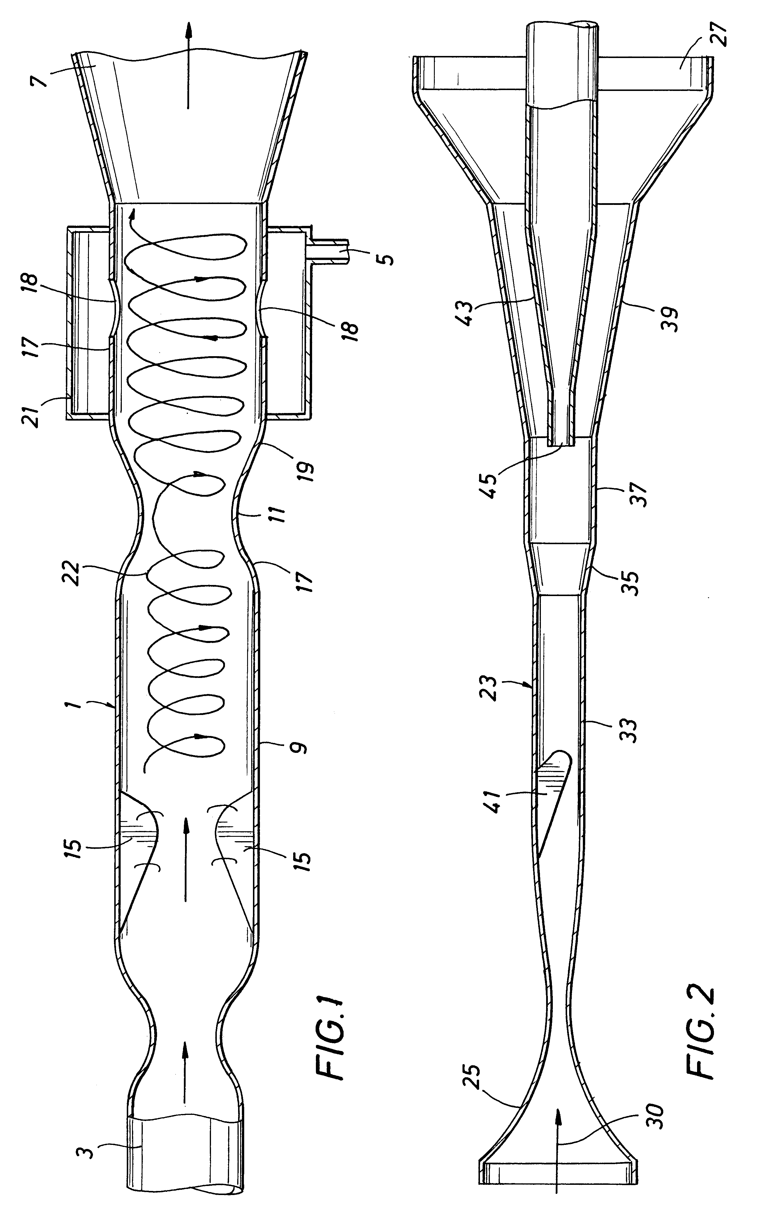 Removing solids from a fluid