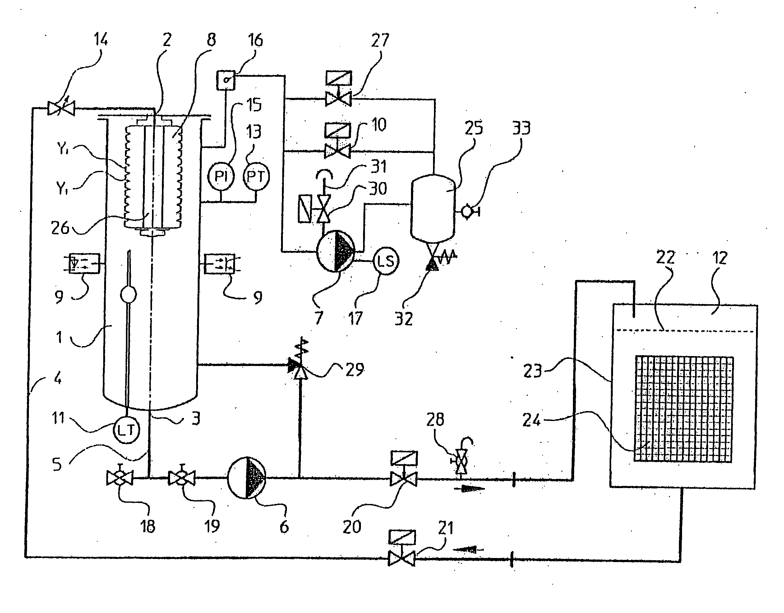 Device for purifying liquid in a liquid reservoir and a transformer provided with such a device