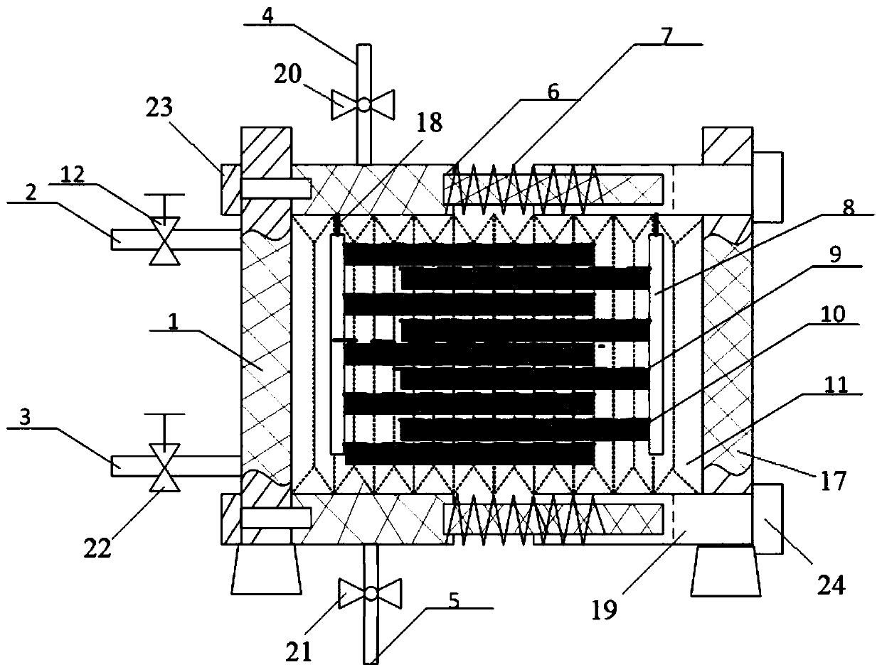 Variable-volume phase-change heat storage water tank