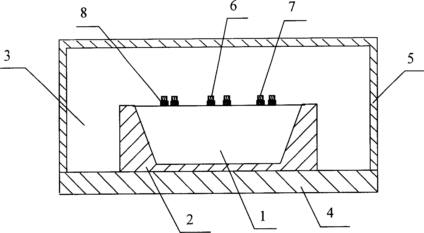 Minisize heat flow accelerometer and method for making same