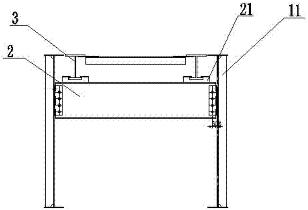 System for supporting and adjusting sleepers at rail traffic bridge steel beam crevices and erection method thereof