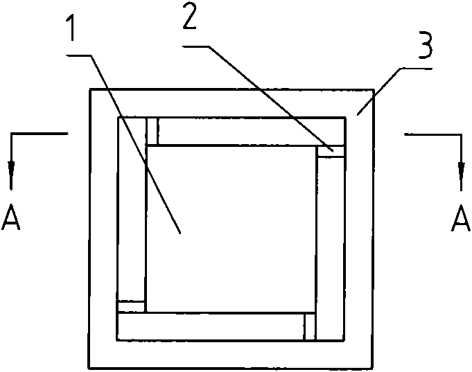 Capacitive acceleration detector intermediate movable electrode