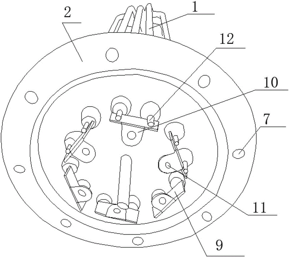 Flange packaging structure provided with electric heating pipes