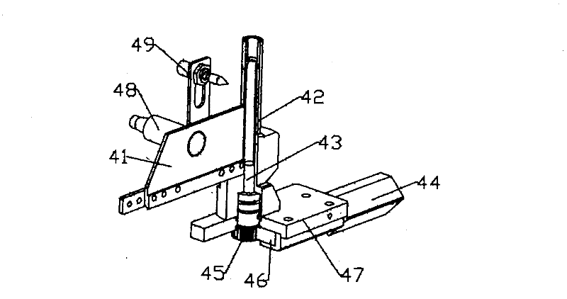 Automatic rivet pulling mechanism