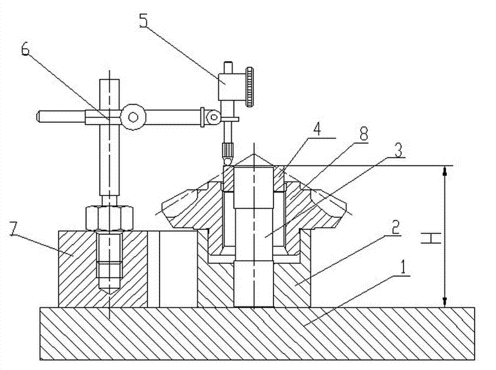 Gauge for indirectly measuring inner hole spigot angle of differential bevel gear