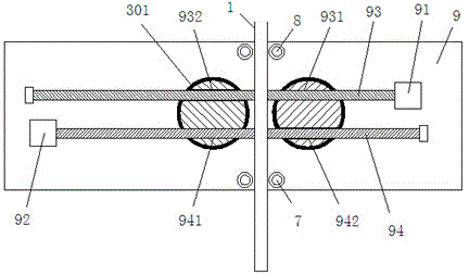 Electricity transmission cable bending equipment with protection sleeves and bending method thereof