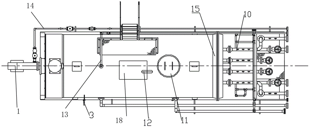 Efficient water bath skid-mounted shale gas heating furnace and heating method