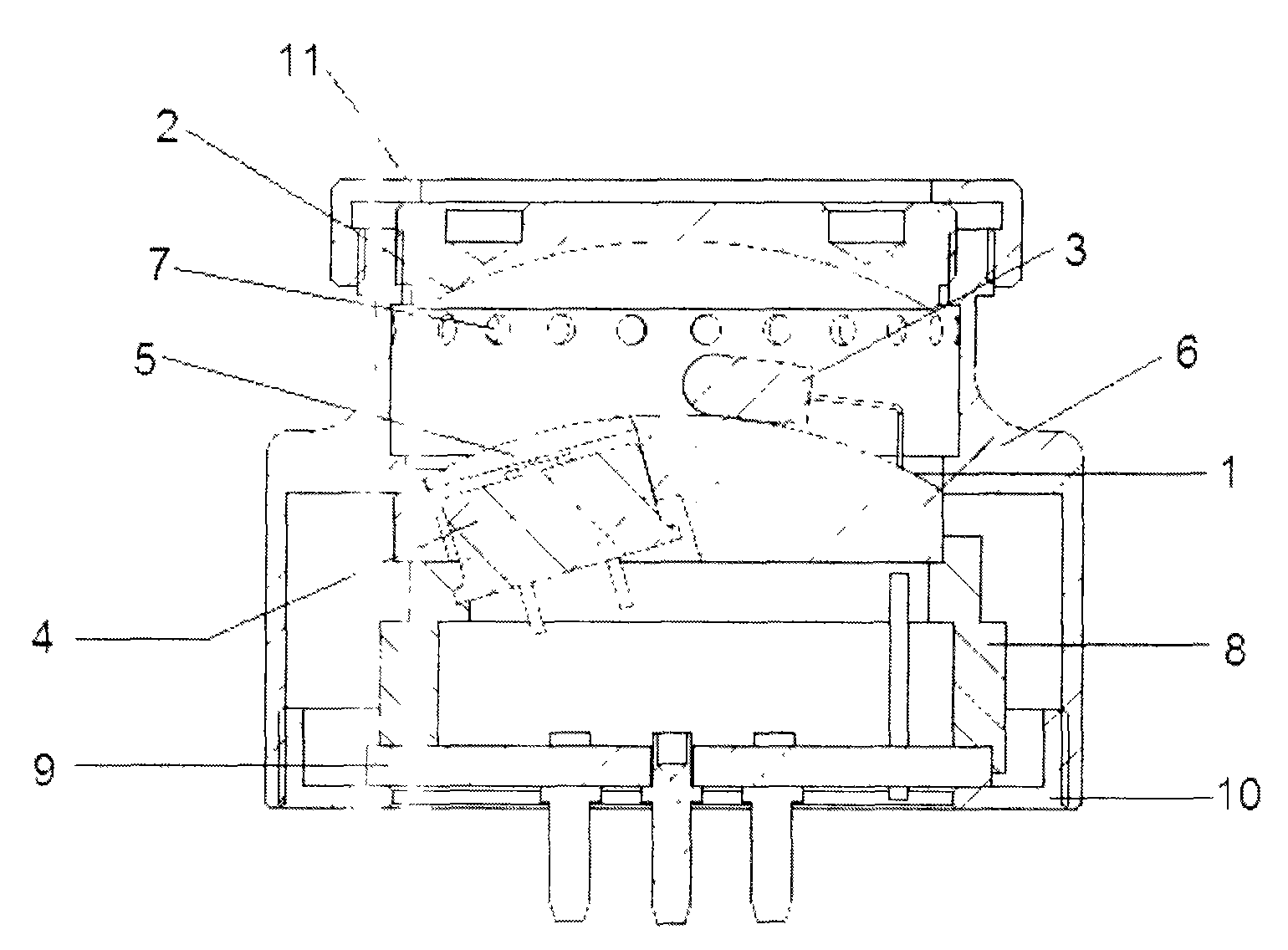 Absorbing cavity of infrared gas sensor with wide spectrum light source