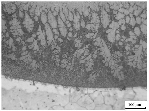 Die for casting aluminum-clad magnesium alloy composite material