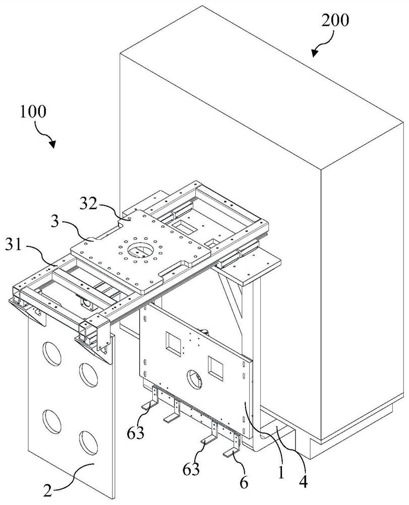 Carrying clamp and stacking equipment