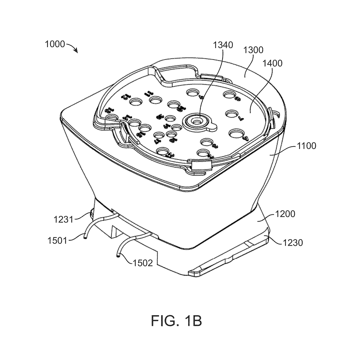 Fluidic apparatus and methods useful for chemical and biological reactions