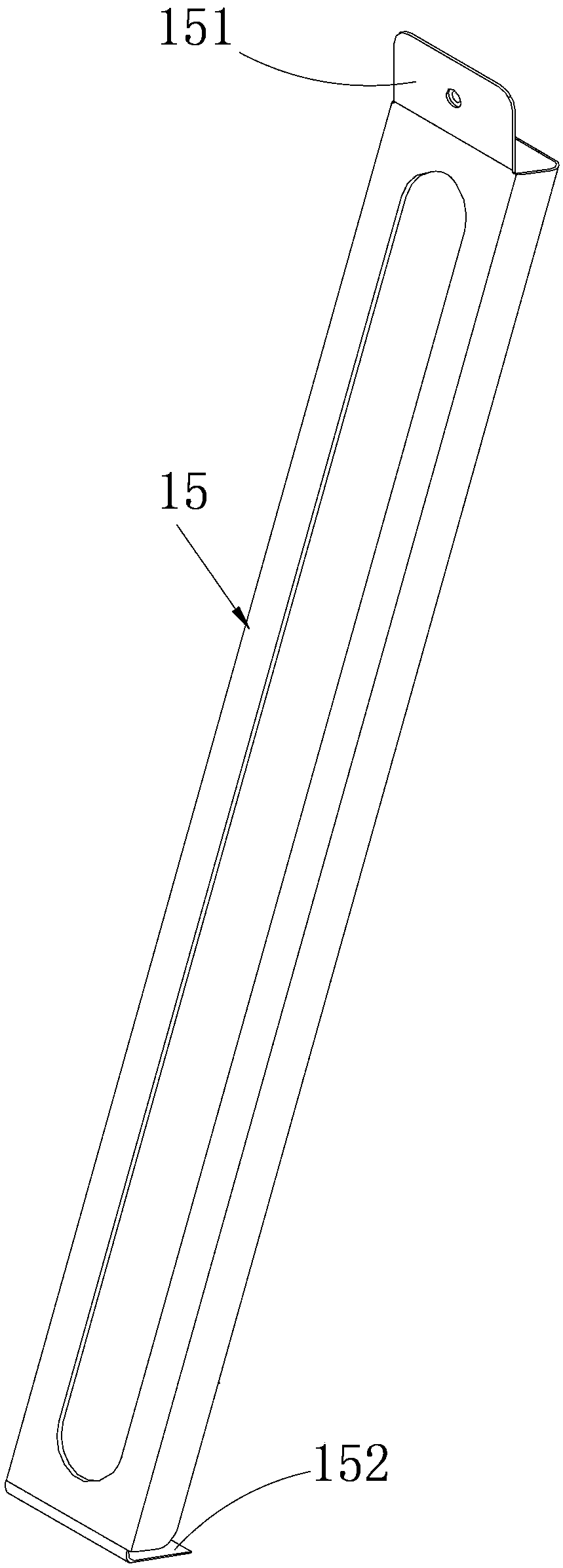 Anti-tipping floor type tank and air conditioner