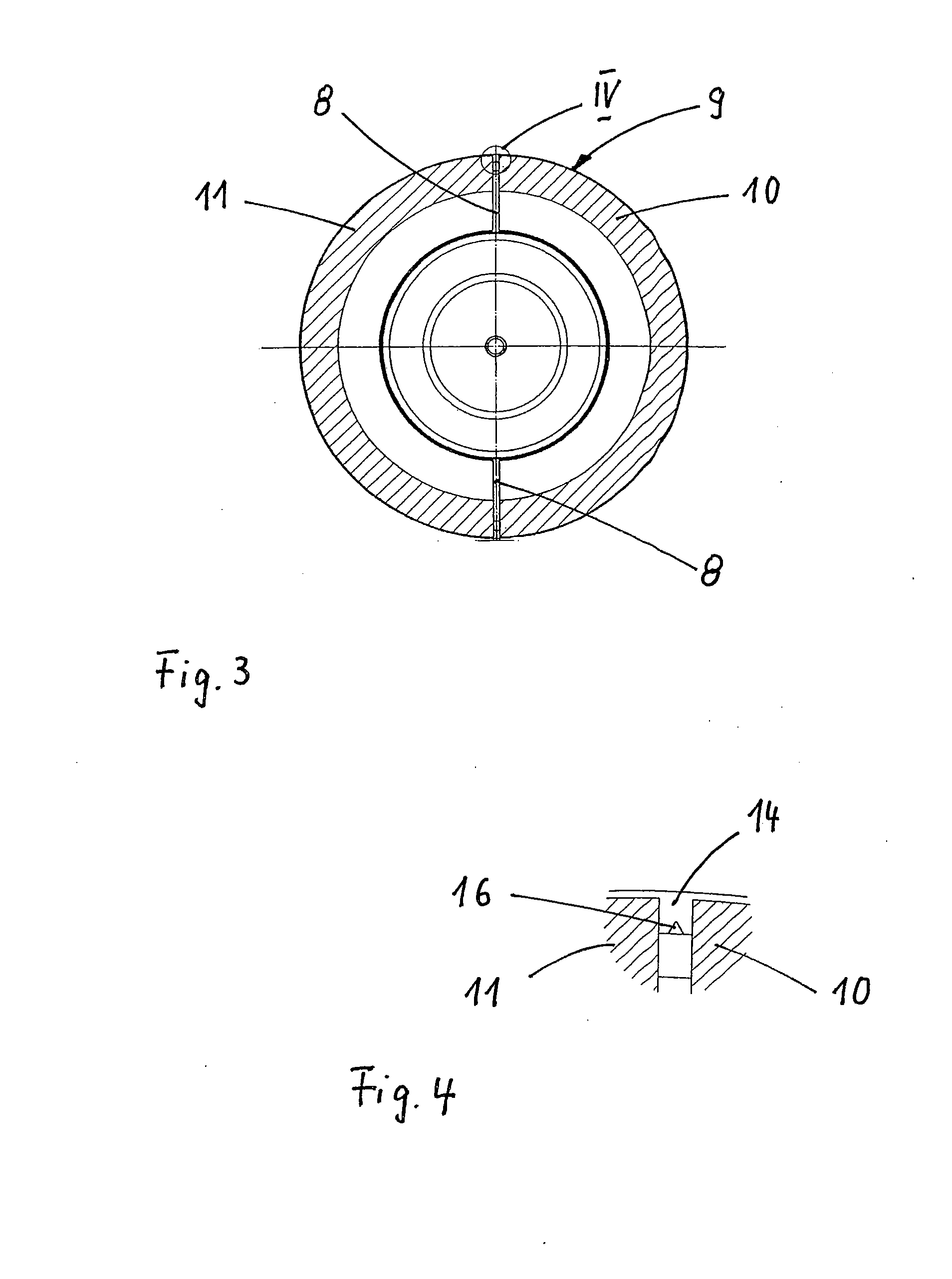 Method for inserting predetermined breaking points in a ring-shaped holding- and sealing band of a sabot cage projectile and a work tool for carrying out the method