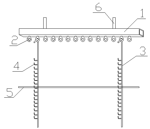 Workpiece conveying device for aluminum plate spraying room