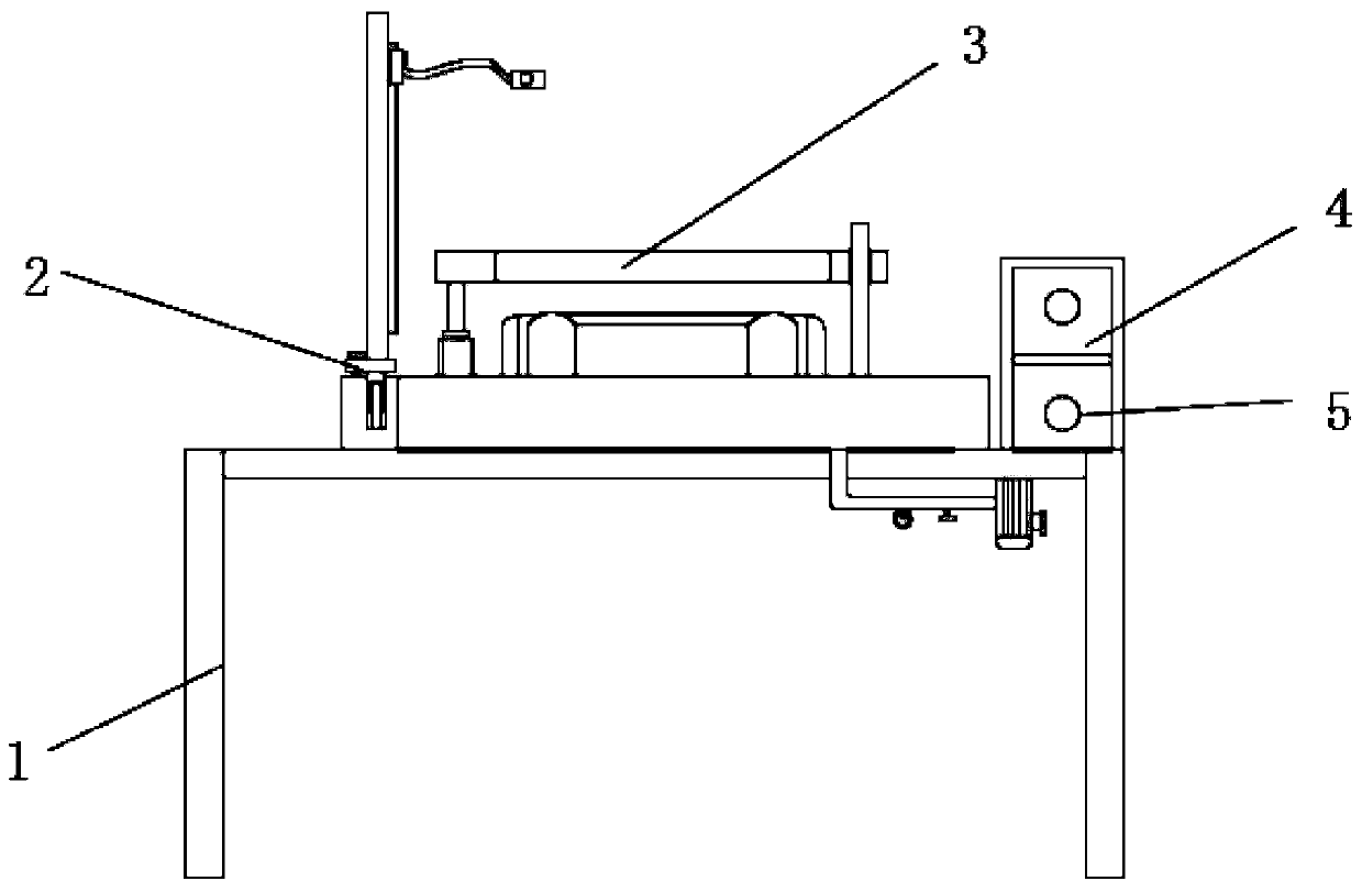 Training operation table for minimally invasive cardiac surgery simulation and training system thereof