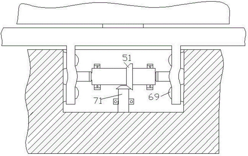 Novel fixing structure for desktop computer display screen