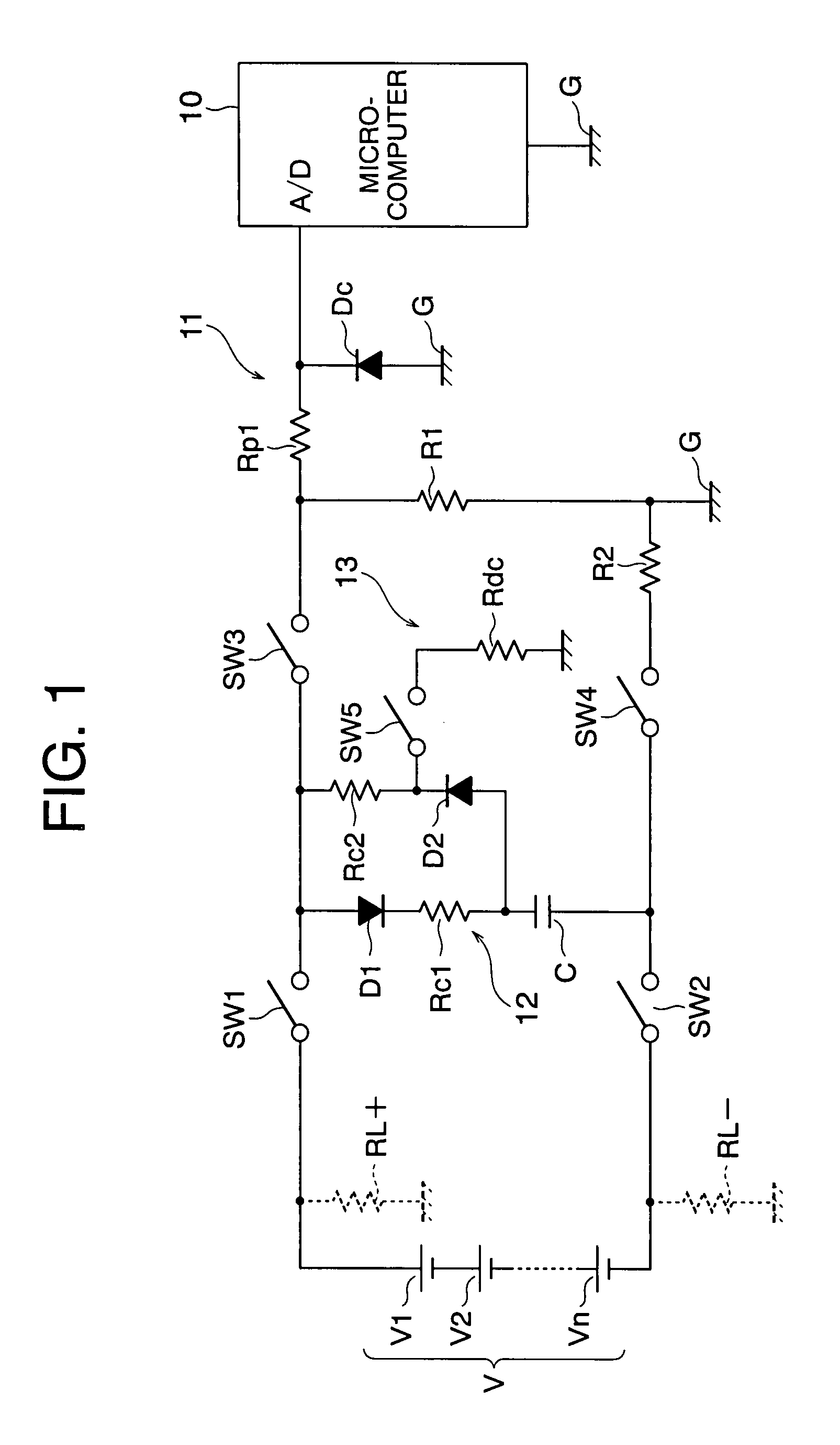 Voltage detecting apparatus