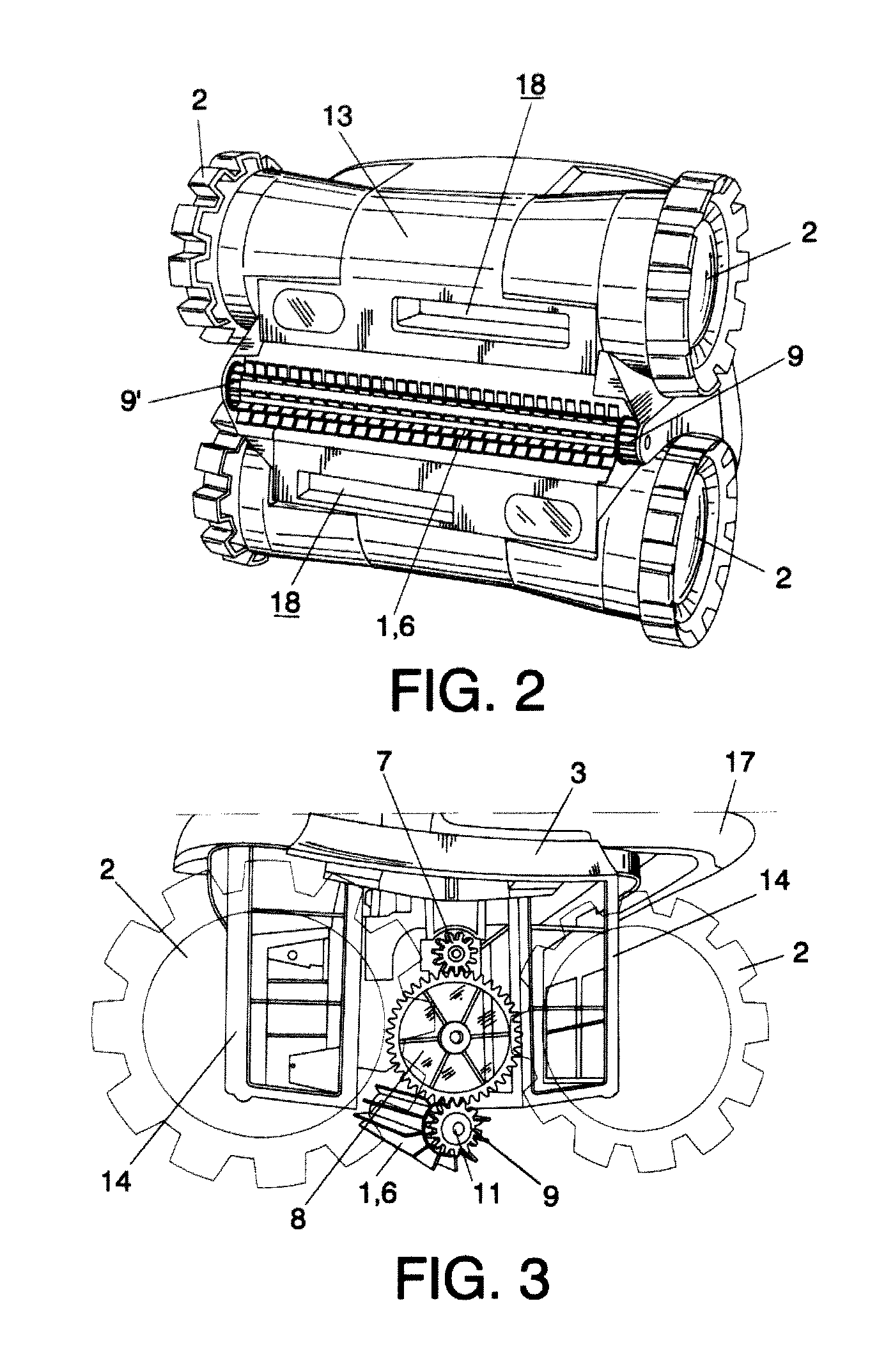 Robot for cleaning swimming pools