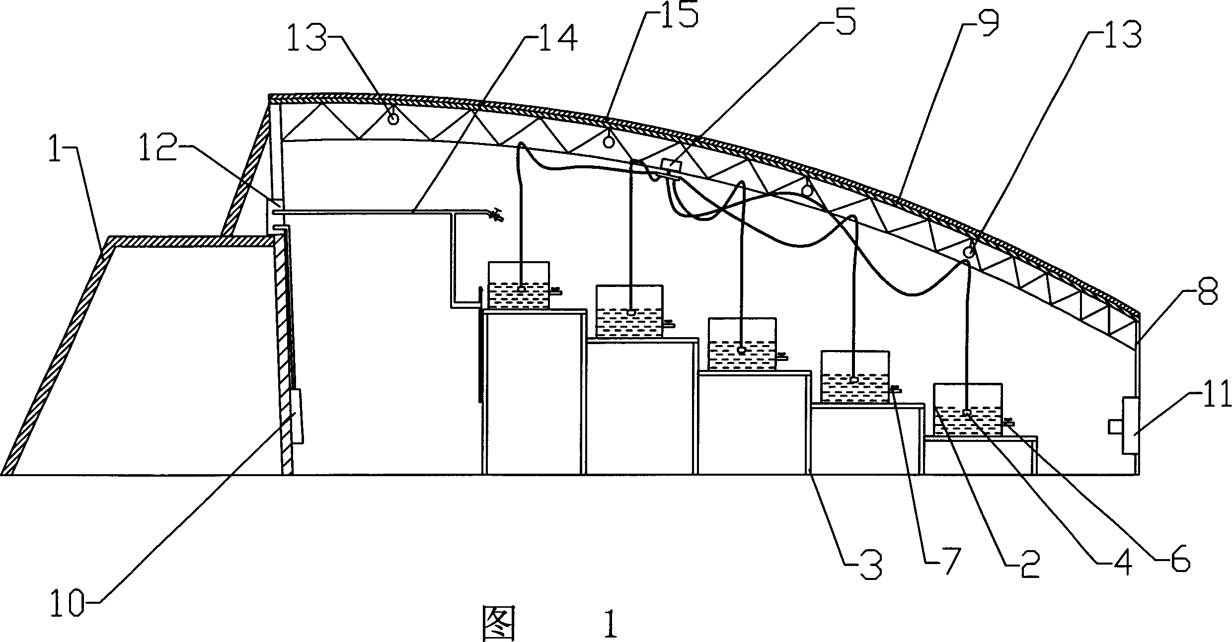 Closed type spirulina breeding device