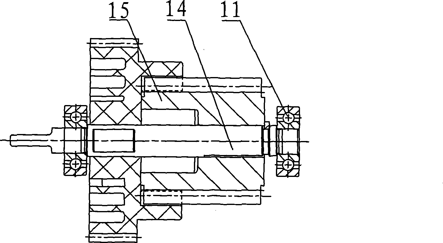 Clutch actuating mechanism of automatic mechanical speed variator