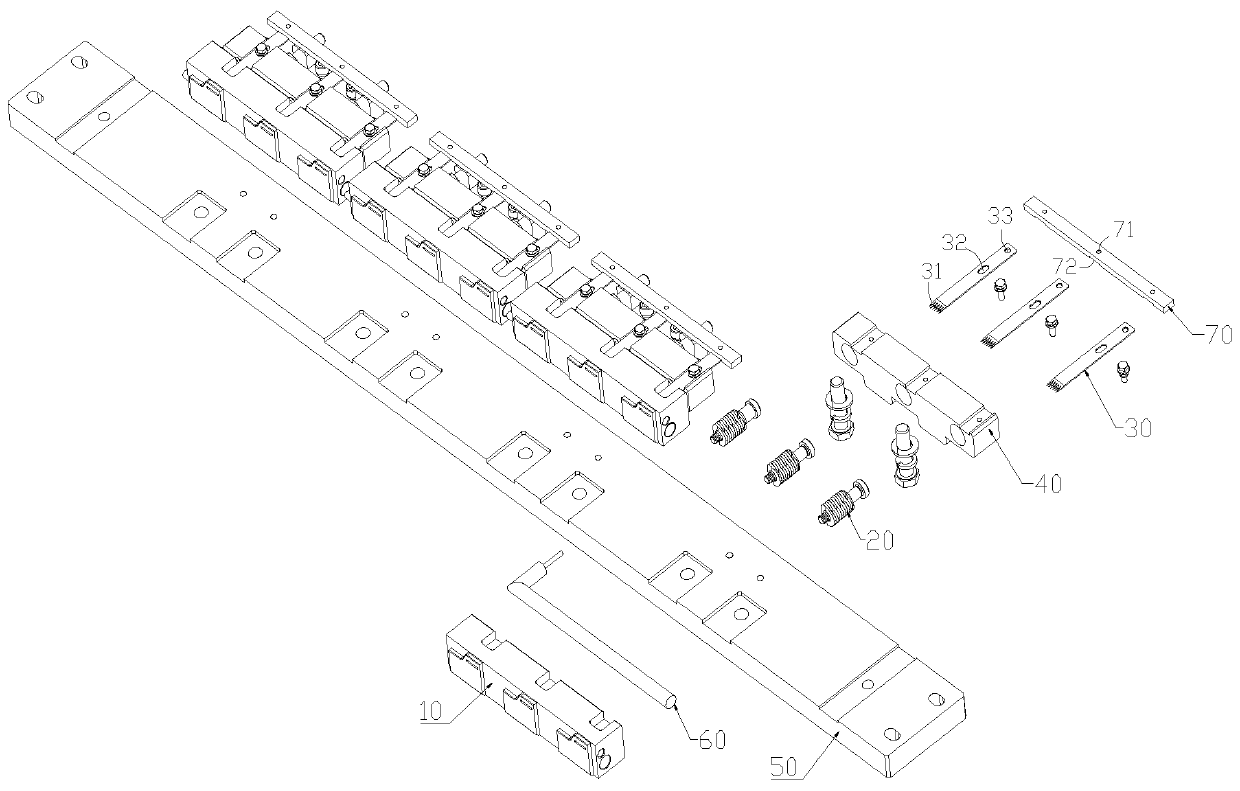 Easy-to-tear knife and ironing block integrated rear transverse sealing ironing block mechanism and transverse sealing device