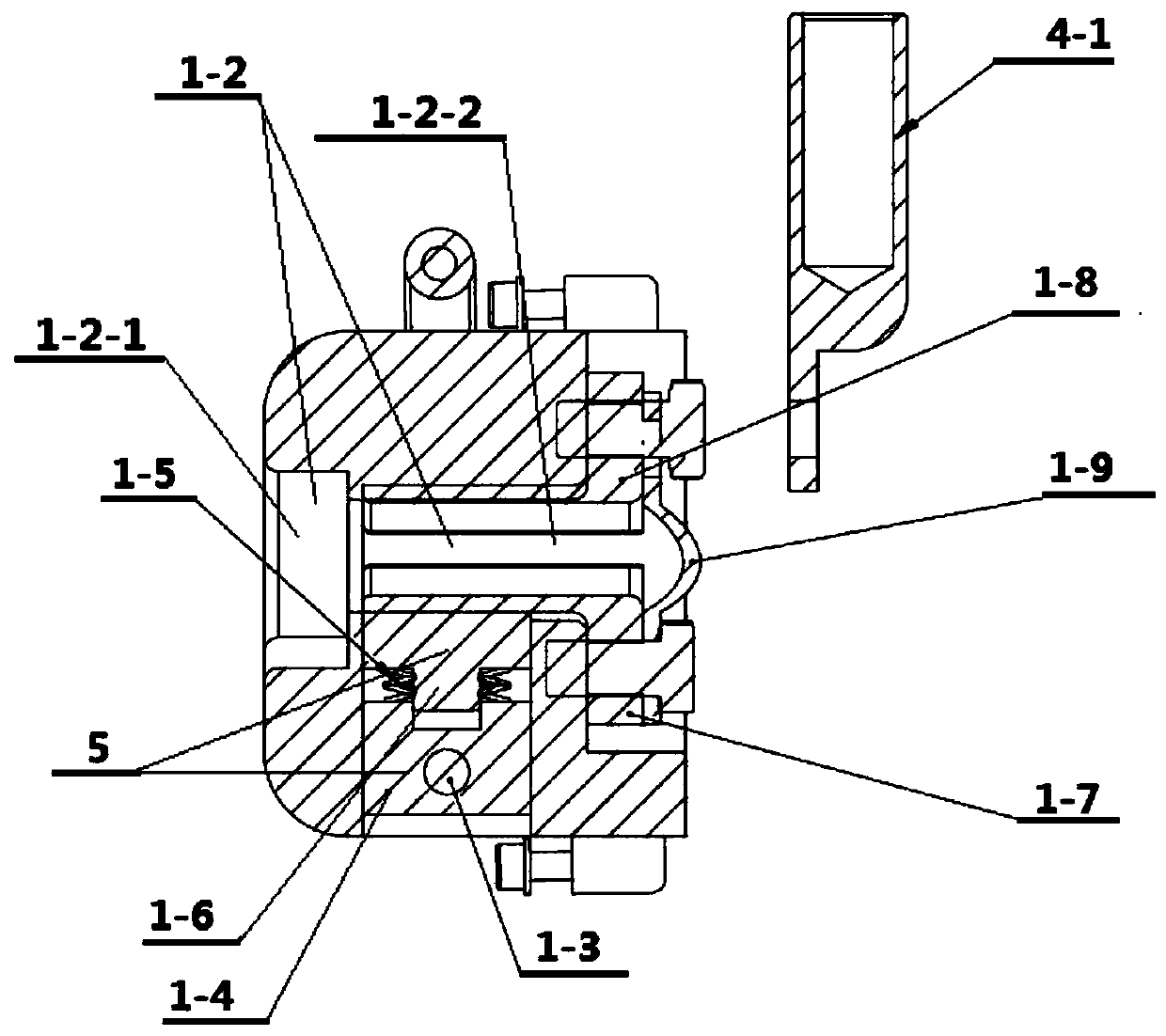 Quick interface device for delivering ultra-high current