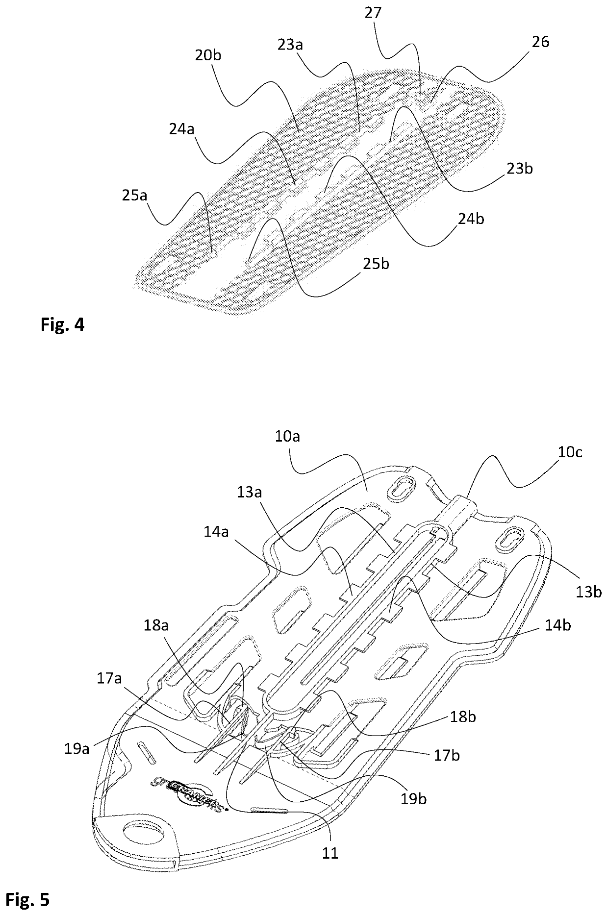 Carrier assembly for a harness