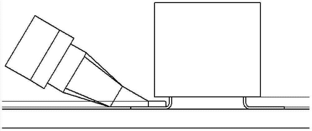 High-heat-transmission solder tip suitable for soldering in small spaces