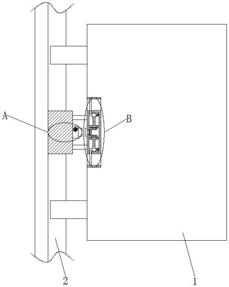 Elevator with guide rail surface rust removal device