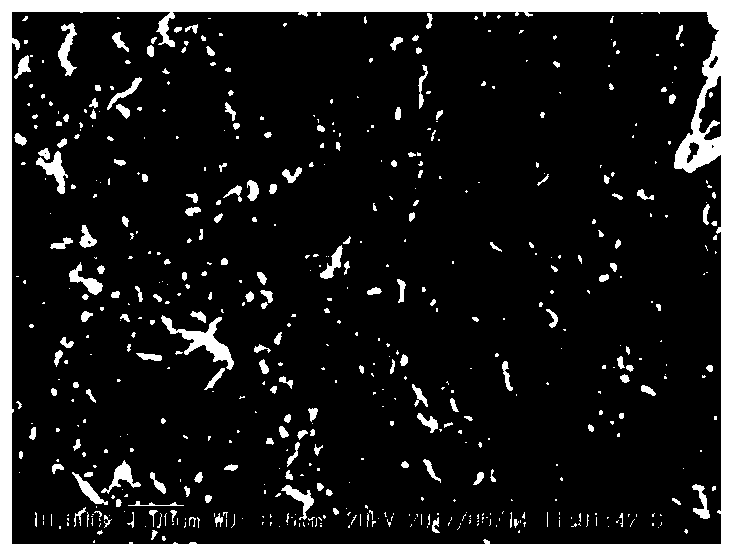 Insulating material structure and production method thereof