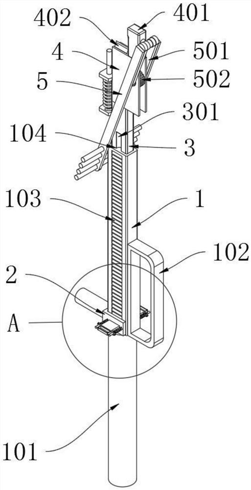 A peeling device capable of peeling off different heights of sugarcane leaves