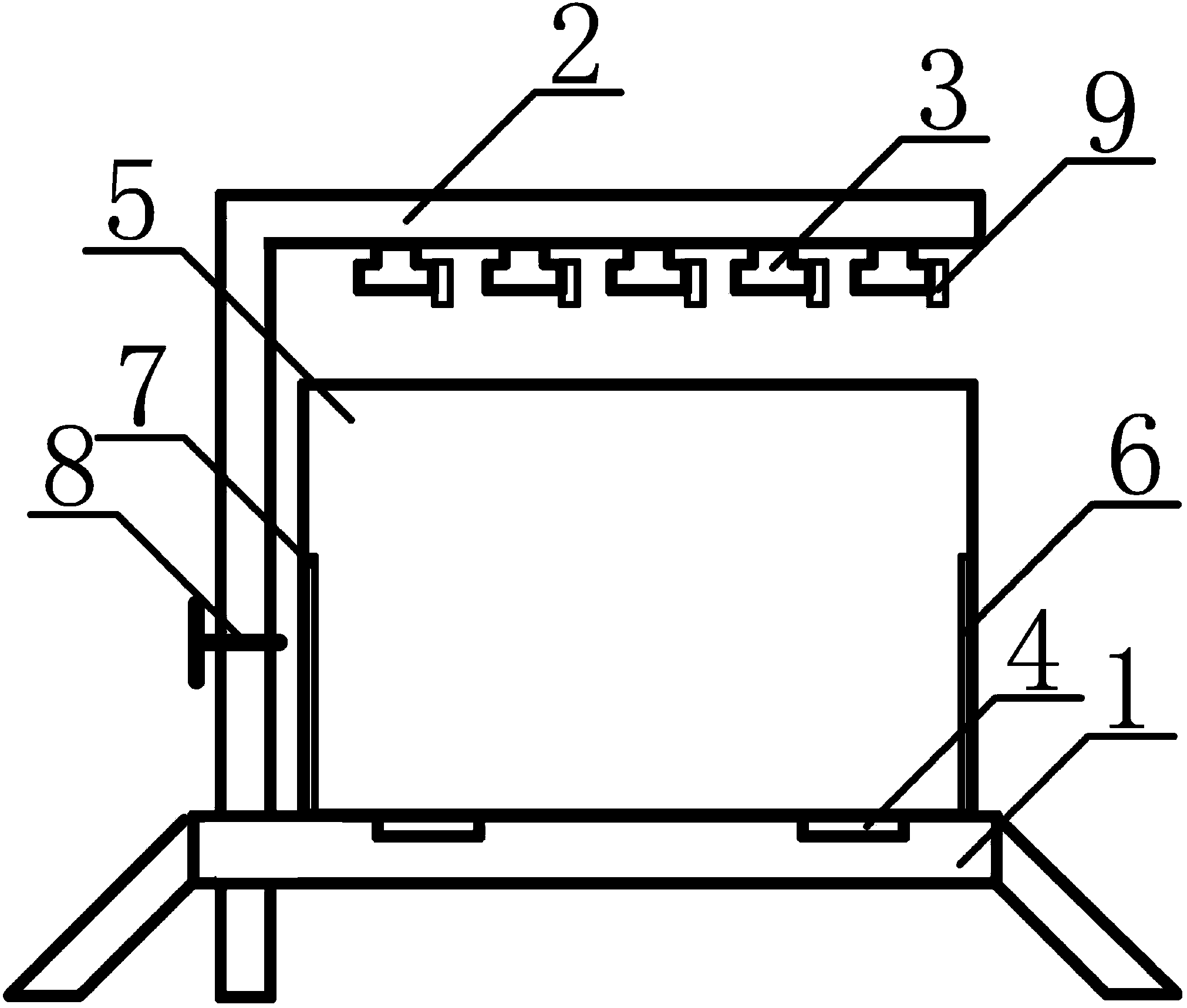 Spraying device for livestock