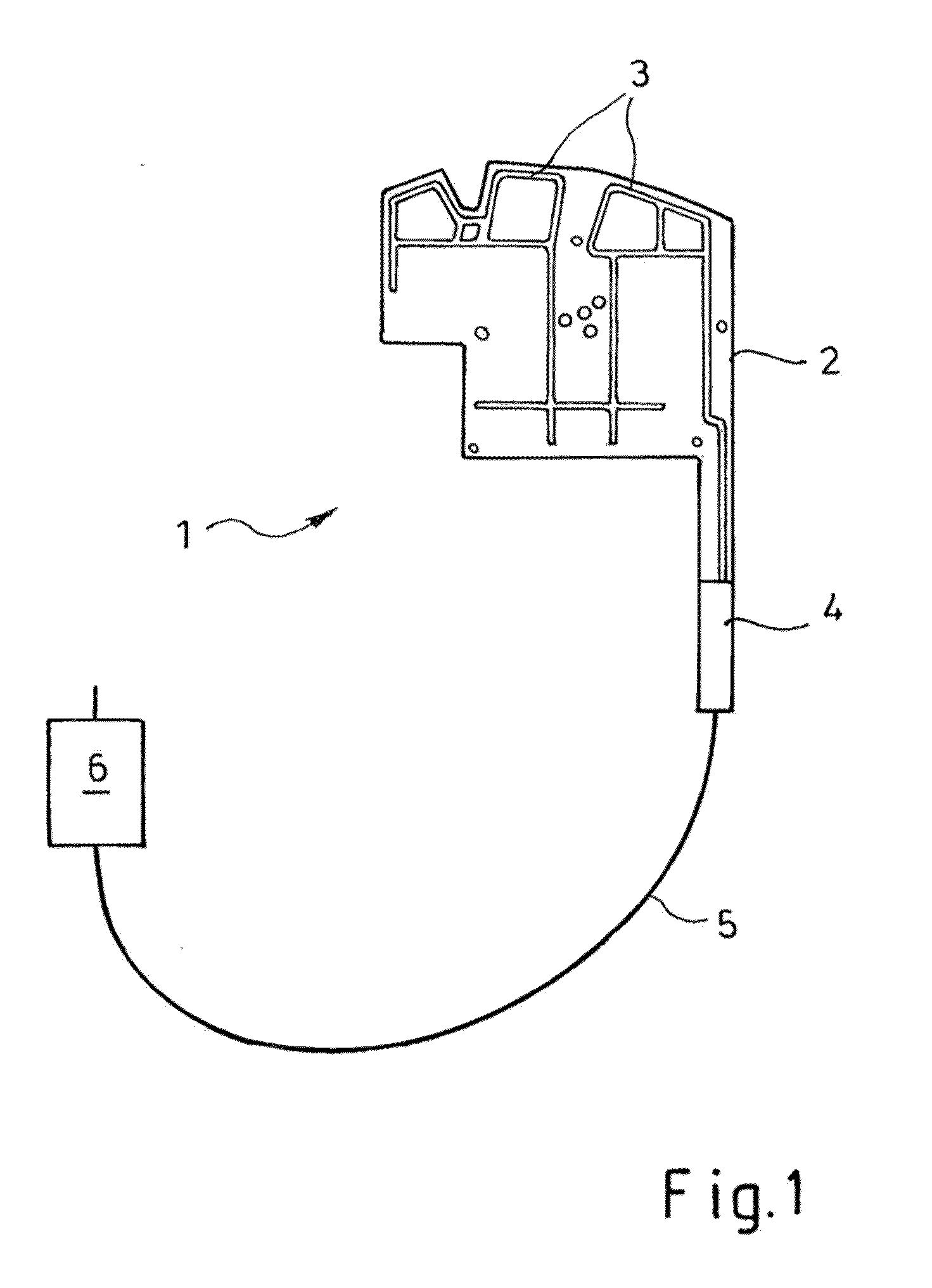 Method of making a vehicle antenna