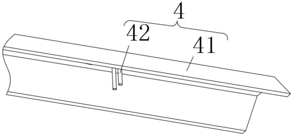 Intelligent guardrail for urban traffic