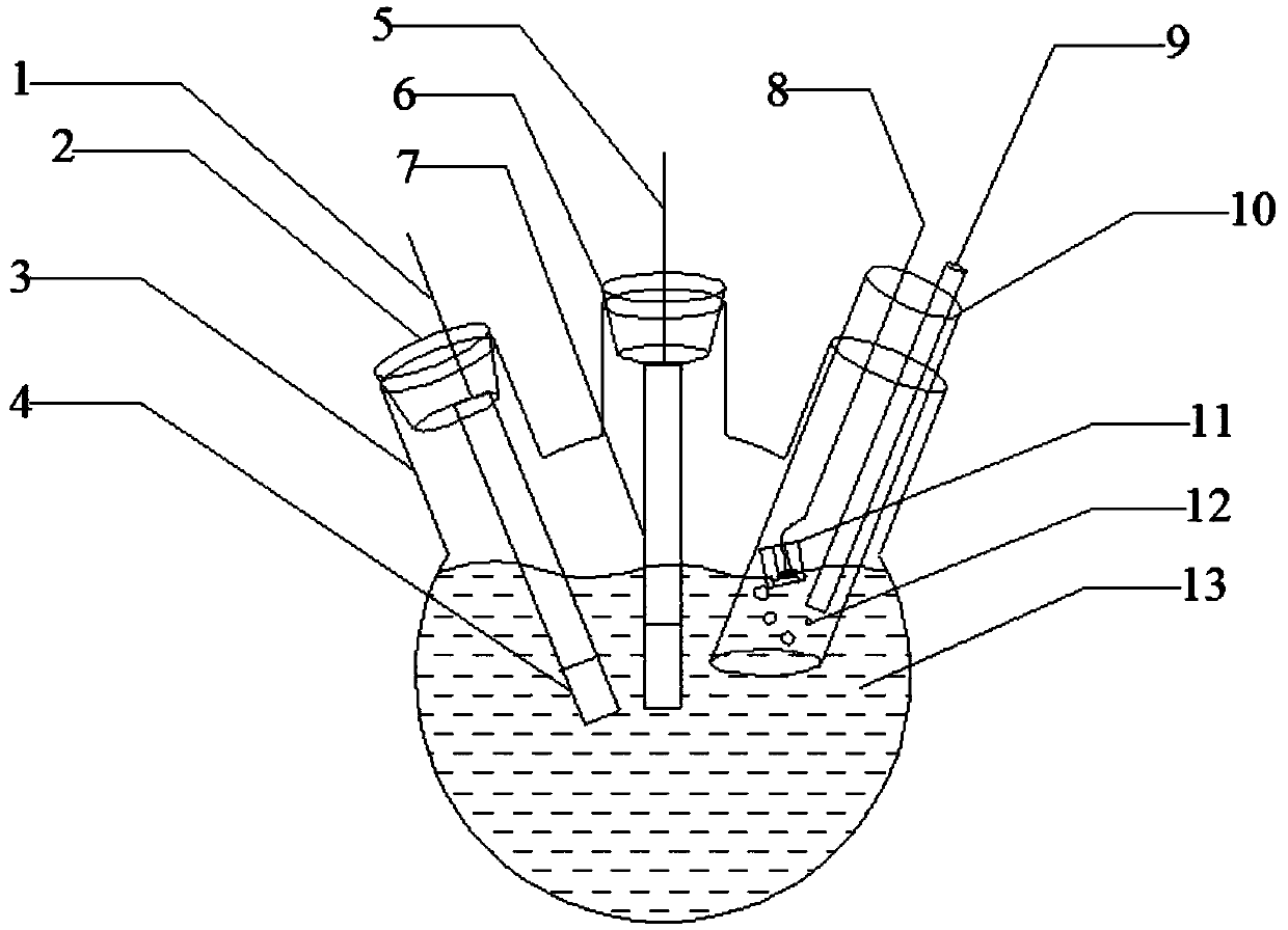 Three-electrode metal-air battery testing mold with positive electrode resisting to fluctuation interference