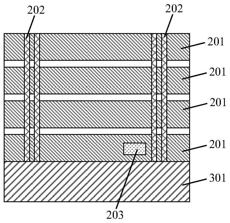 Semiconductor structure and preheating method thereof