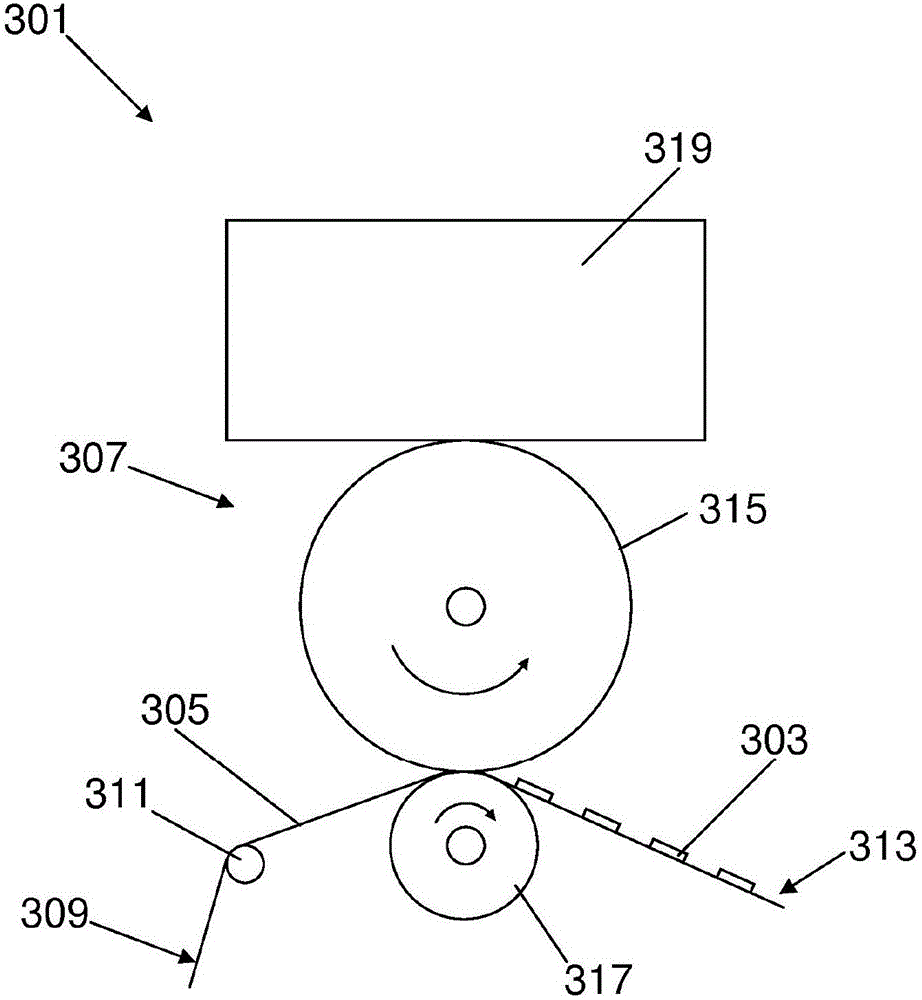 Method for applying heat conducting patches to a material web