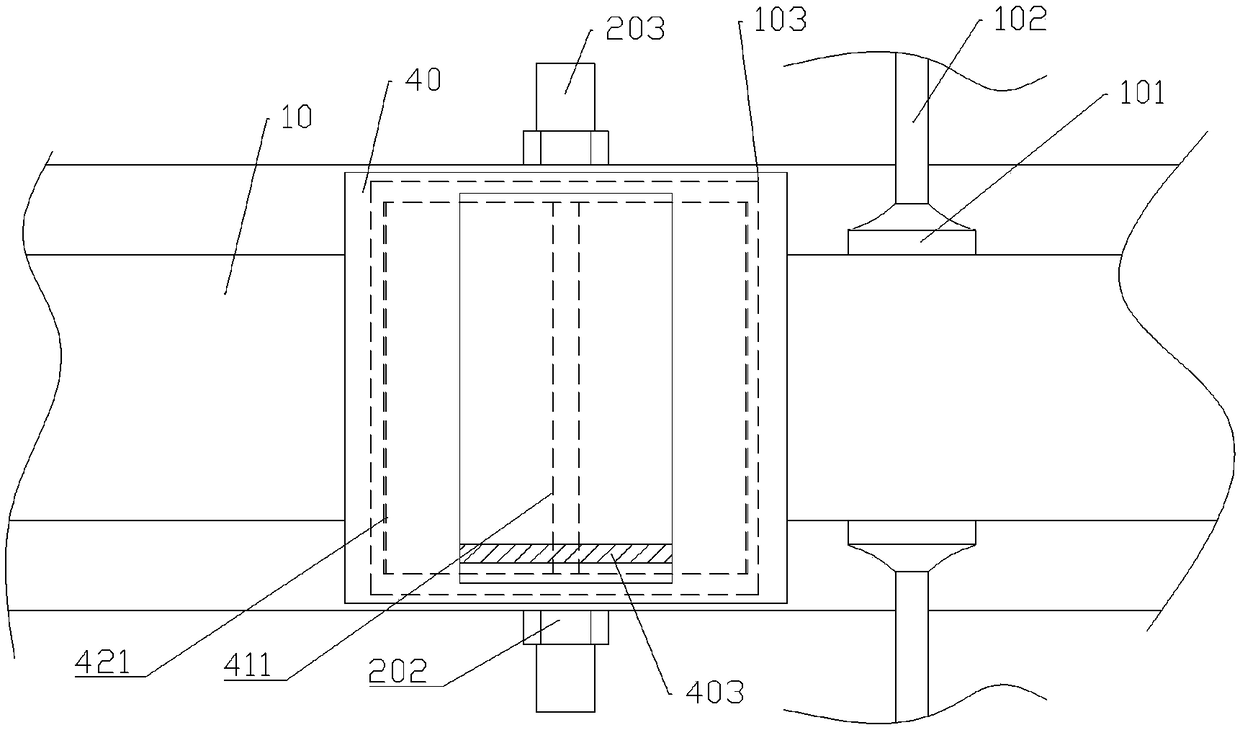 Plate cutting device