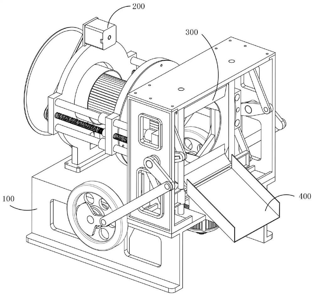 Efficient cut-off machine applied to deep processing of traditional Chinese medicinal materials