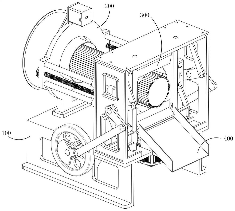 Efficient cut-off machine applied to deep processing of traditional Chinese medicinal materials