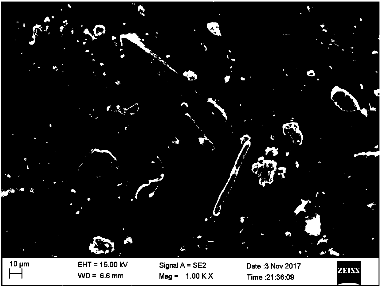 Method for reinforcing silicone rubber by applying liquid crystal polymer microfibrillation