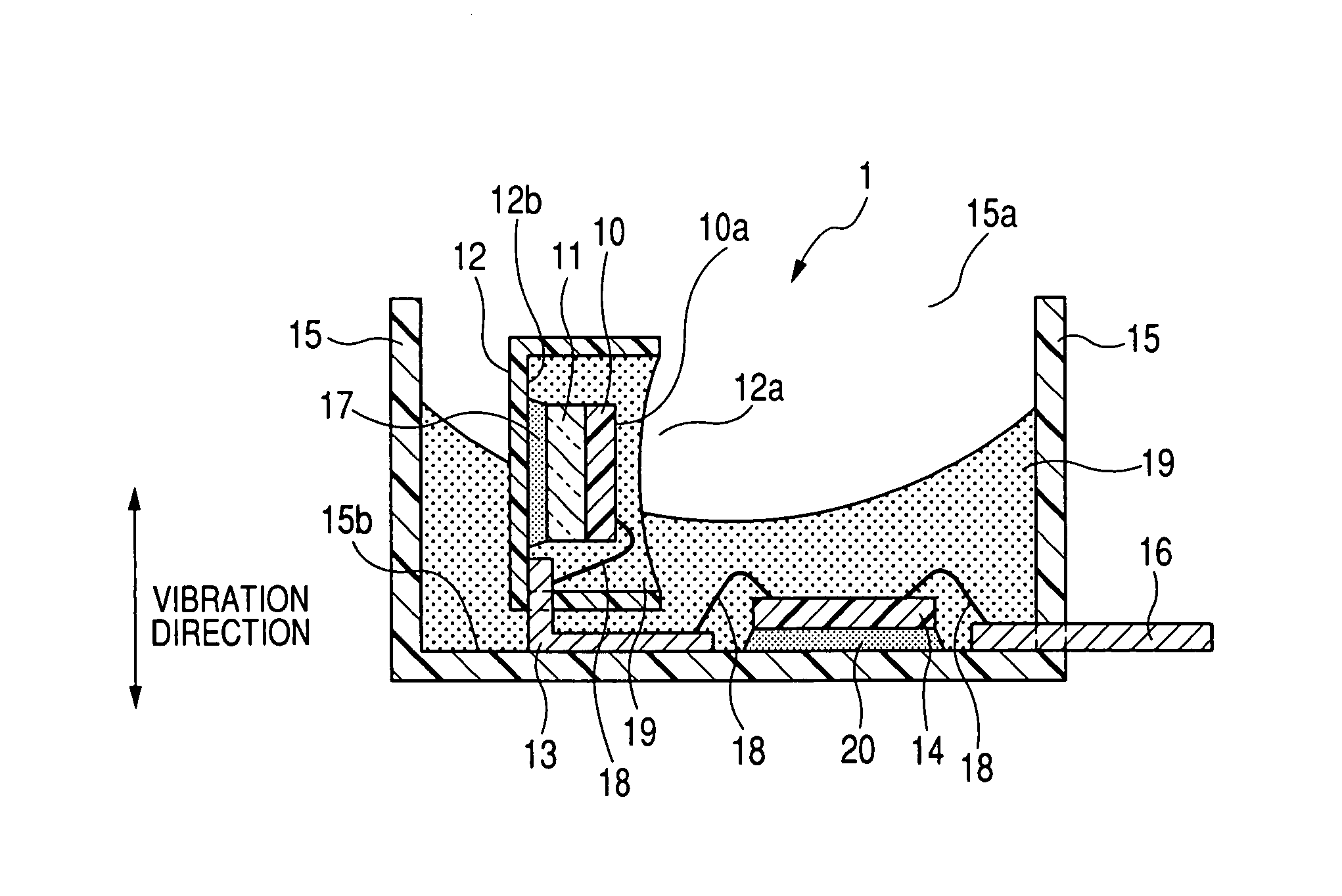 Pressure sensor having improved arrangement of sensor chip for minimizing influence of external vibrations