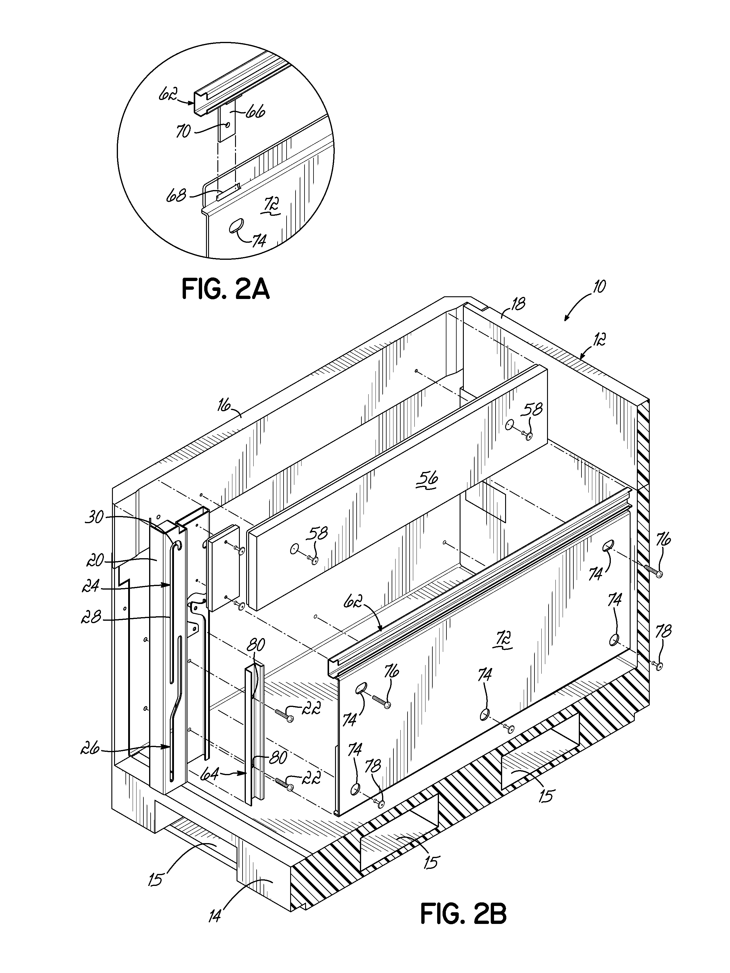 Container Having Padded Dunnage Supports and L-Shaped Tracks